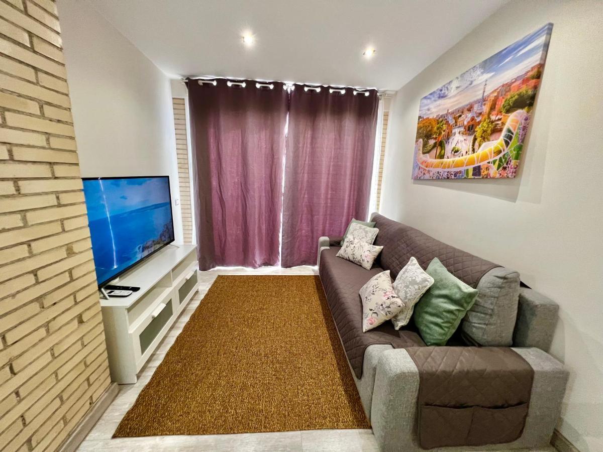 Amazing With Terrace Appartement Badalona