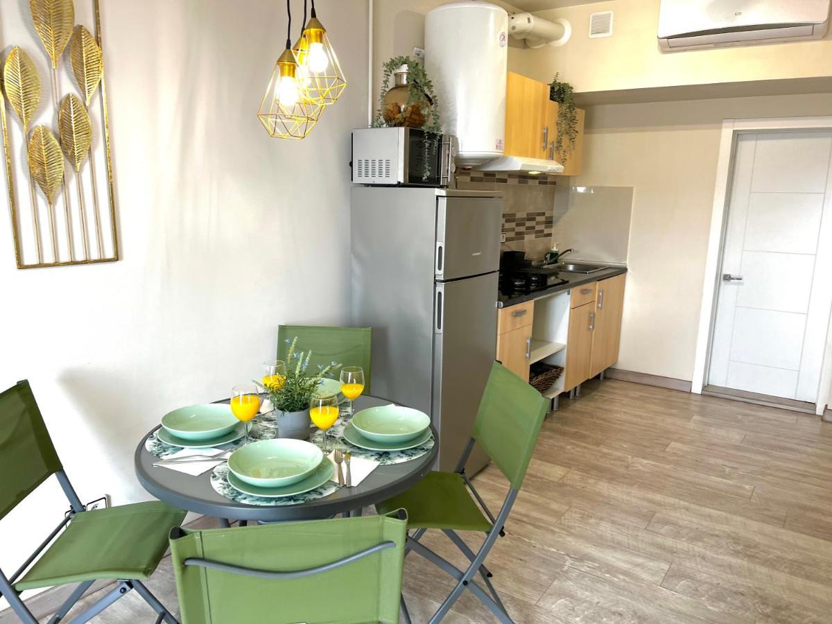 Amazing With Terrace Appartement